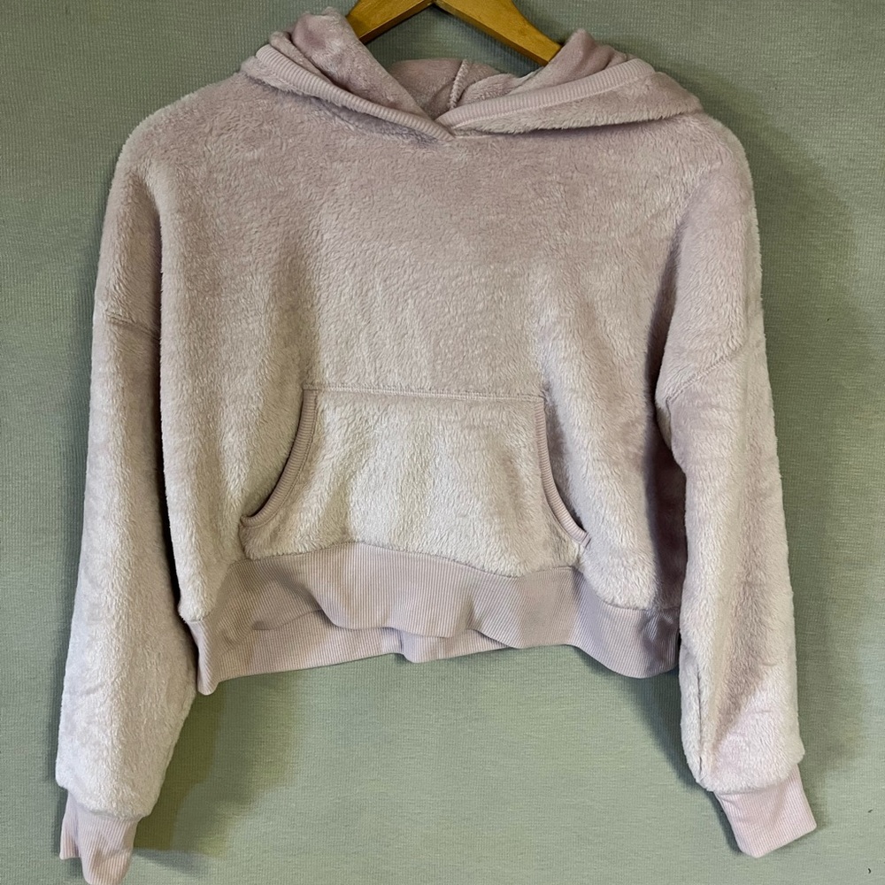Hooded fuzzy long sleeve